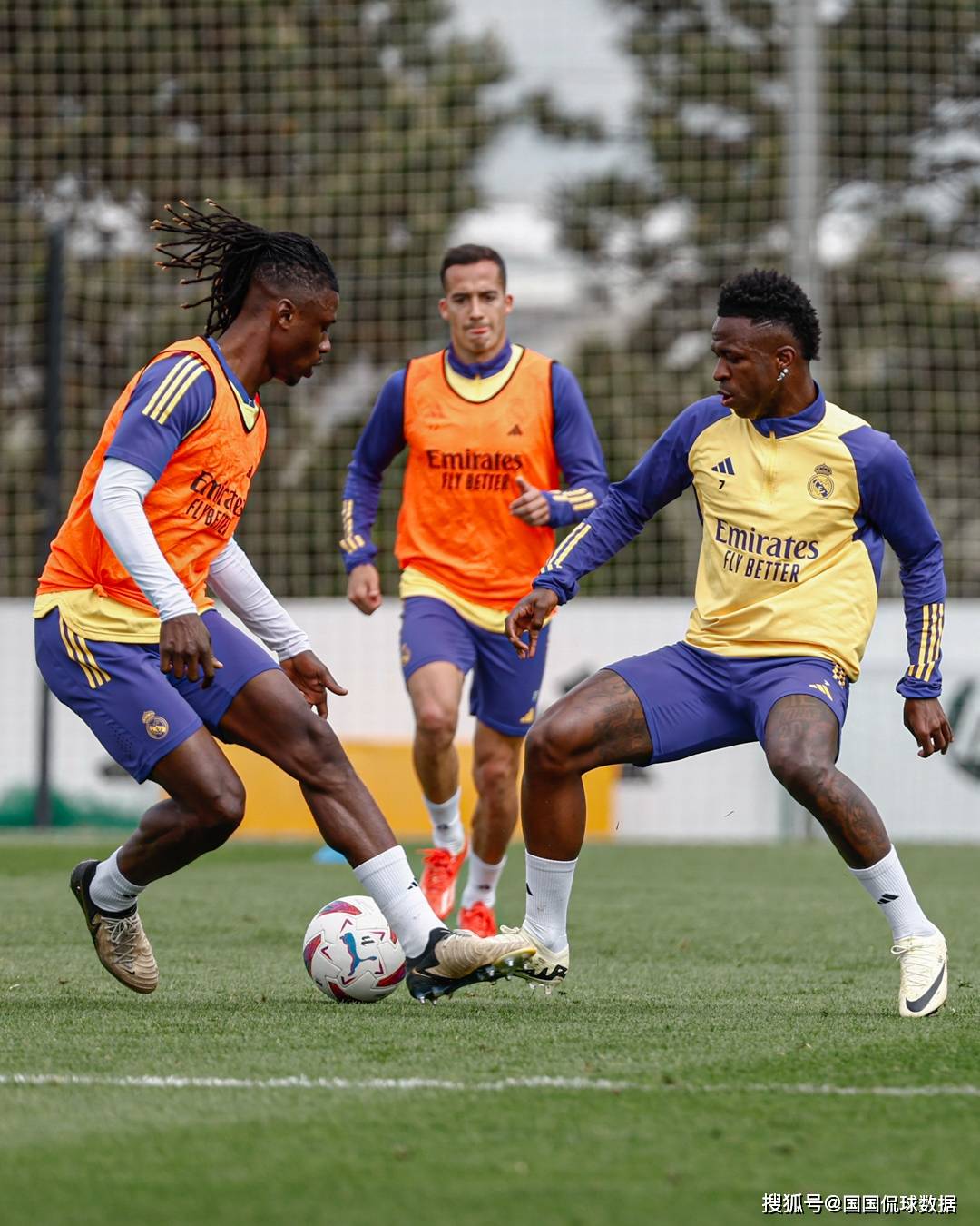 开云体育-集结日体能课后，皇家社会门线救险备战欧篮联，质疑声仍在，数据趋势出现新变化的简单介绍